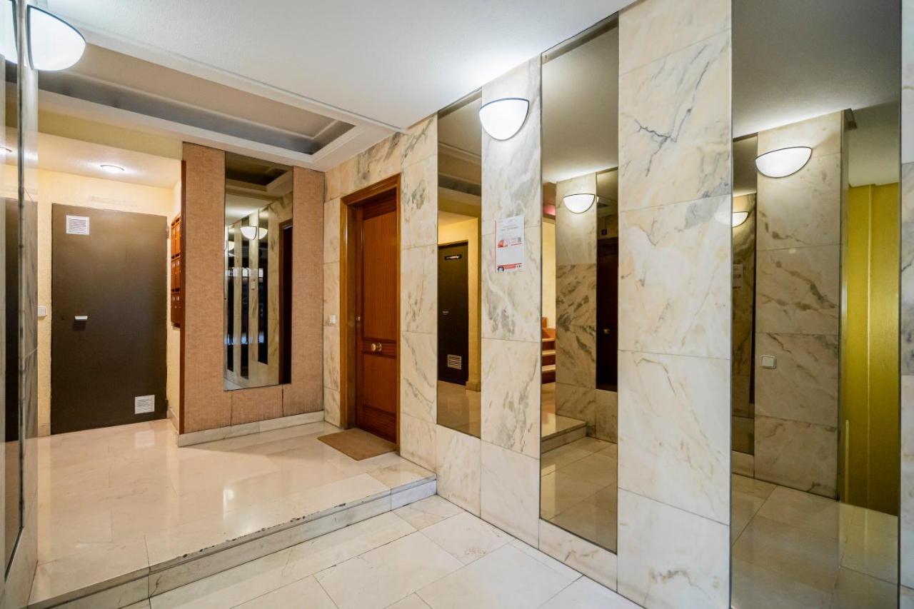 Dobo Homes Francisco Santos Madrid Exterior foto