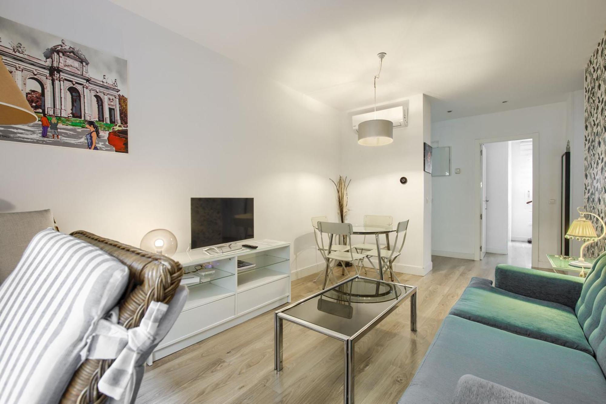 Dobo Homes Francisco Santos Madrid Exterior foto